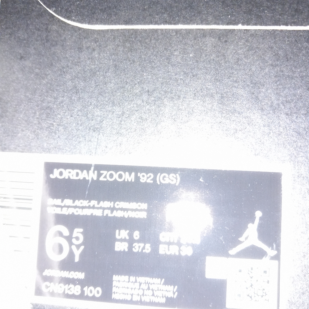 Sneakers - Picture 4 of 4